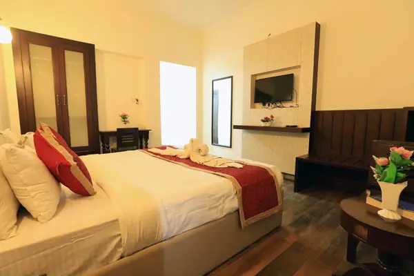 luxury-hotel-room-in-jaisalmer