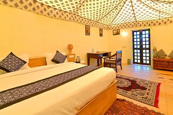 premium swiss-tent-in-luxury-desert-camp-sam-jaisalmer