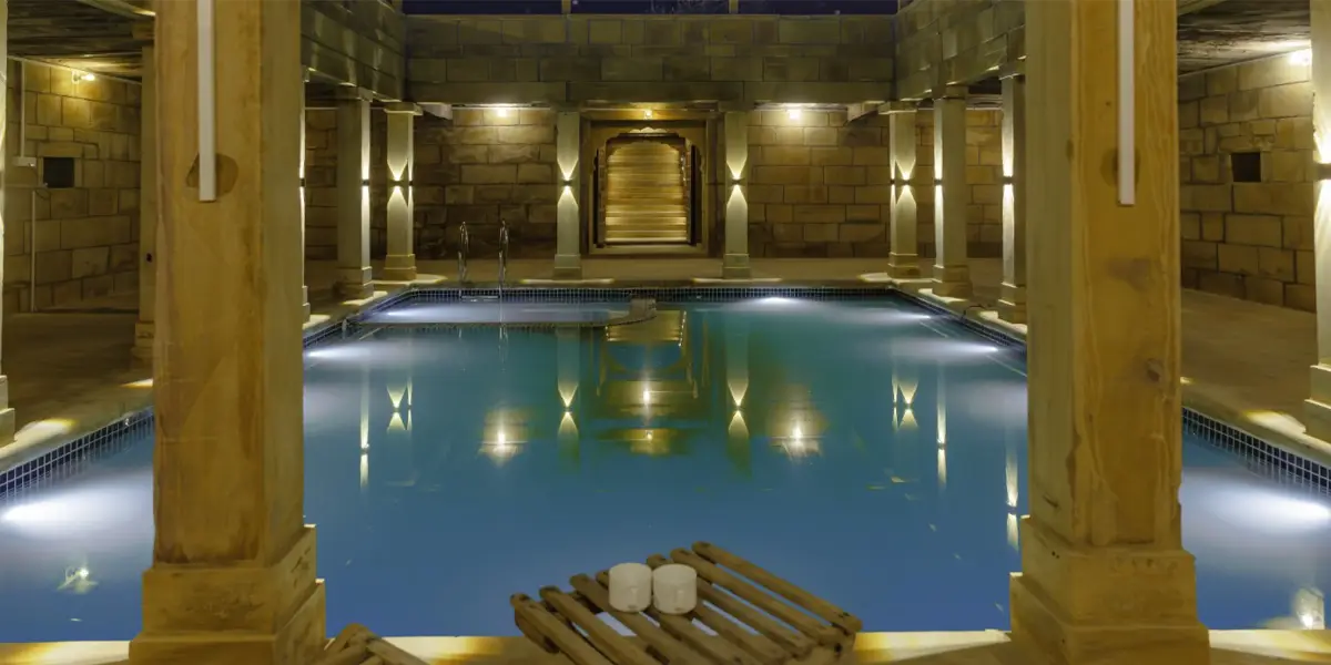 swimming-pool-desert-camp-in-jaisalmer